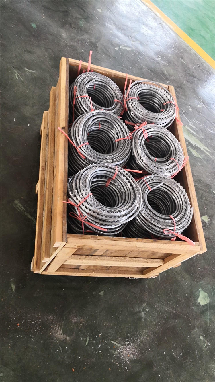 极线
